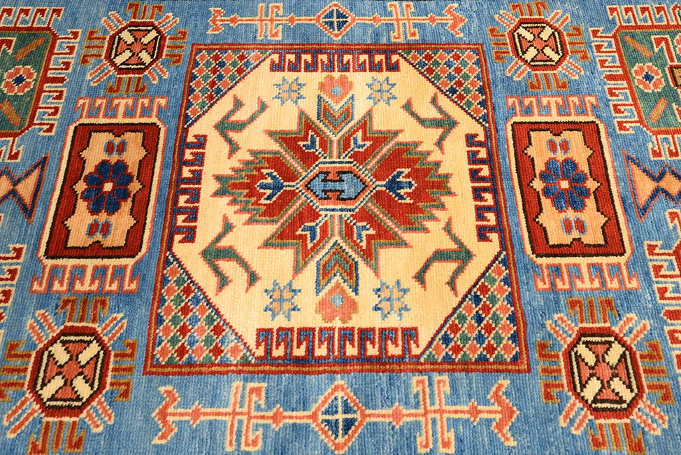 Азербайджанский ковер SHIRVAN шерстяной Прямоугольный 133x98cm фото крупным планом