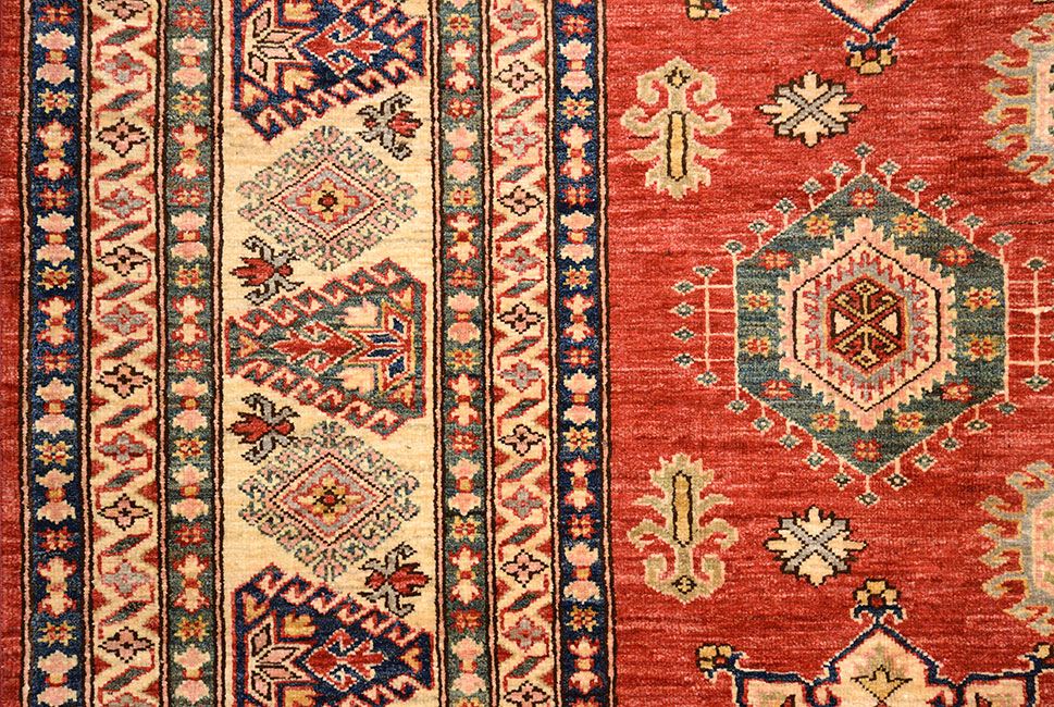 Кавказский ковер Ковер "Казах" шерстяной Прямоугольный 287x252cm фото крупным планом