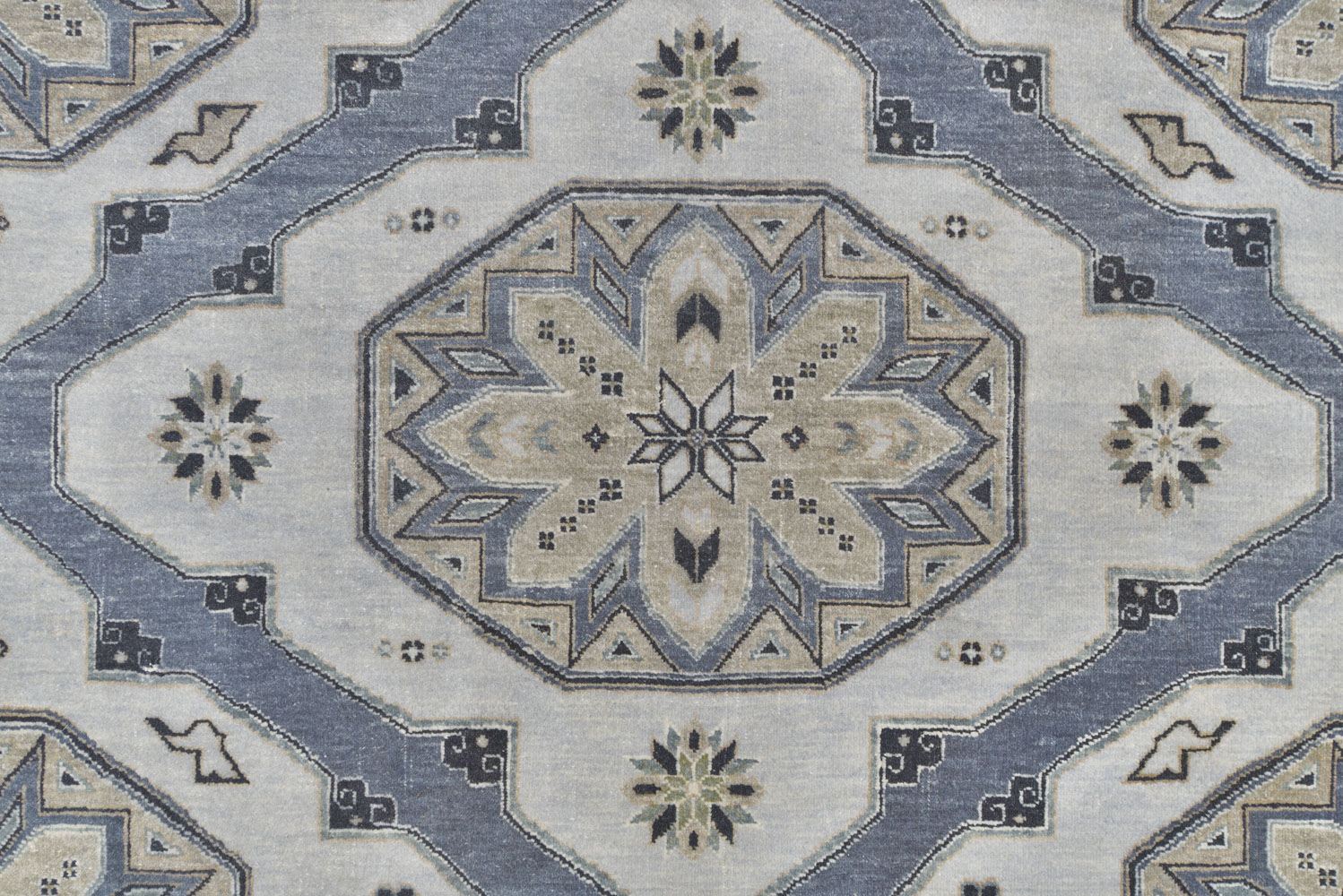 Индийский ковер RUBAS VINTAGE шерстяной Прямоугольный 312x202cm фото крупным планом