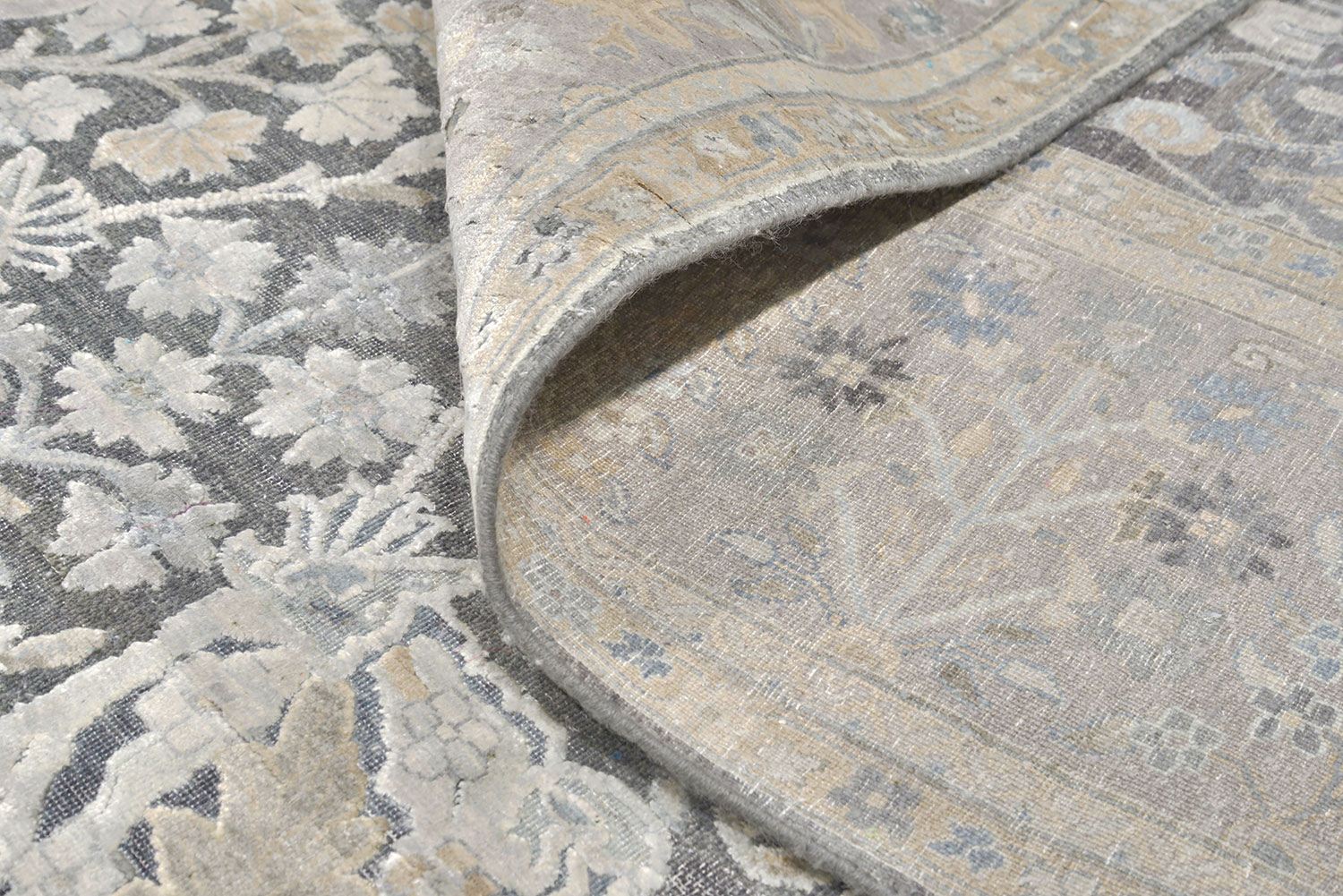 Индийский ковер BENGAL из шелка и шерсти Прямоугольный 375x270cm фото крупным планом