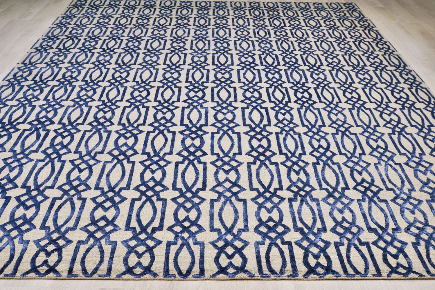 Ковер ручной вязки SALVINO из шелка и шерсти, размер 306x247cm изображение