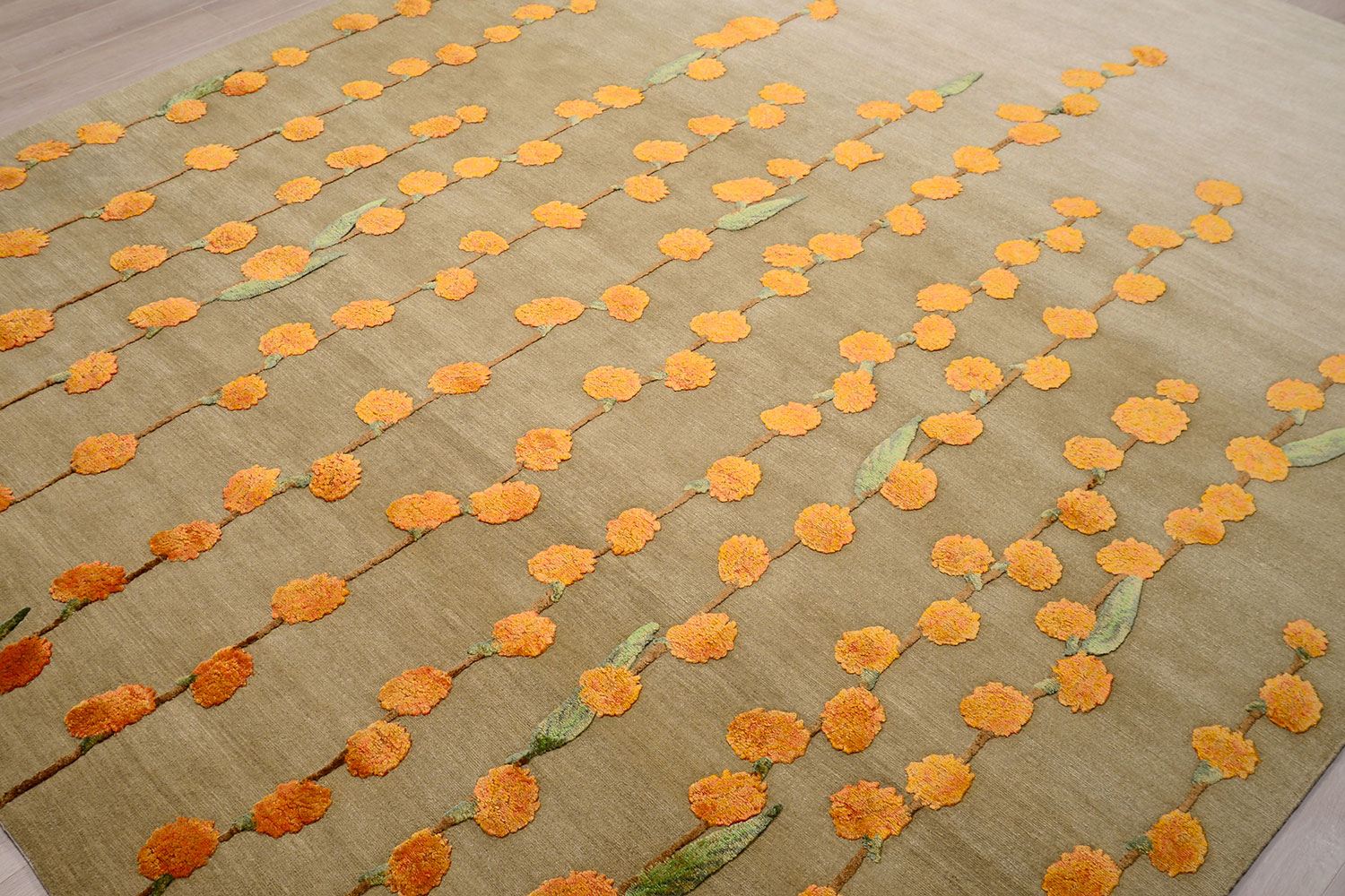 Ковер ручной работы MARIGOLDS 305x244cm фотография