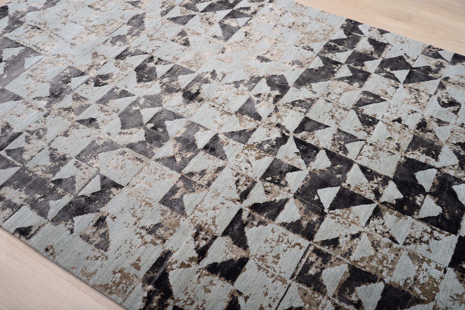 Ковер ручной работы ALDO 241x168cm фотография