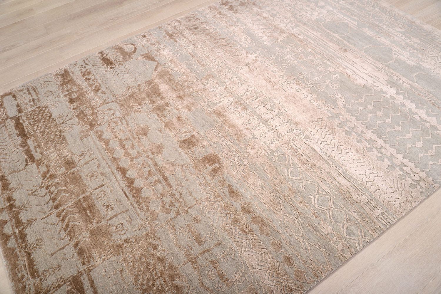 Ковер ручной вязки ALDO из шелка и шерсти, размер 242x170cm изображение