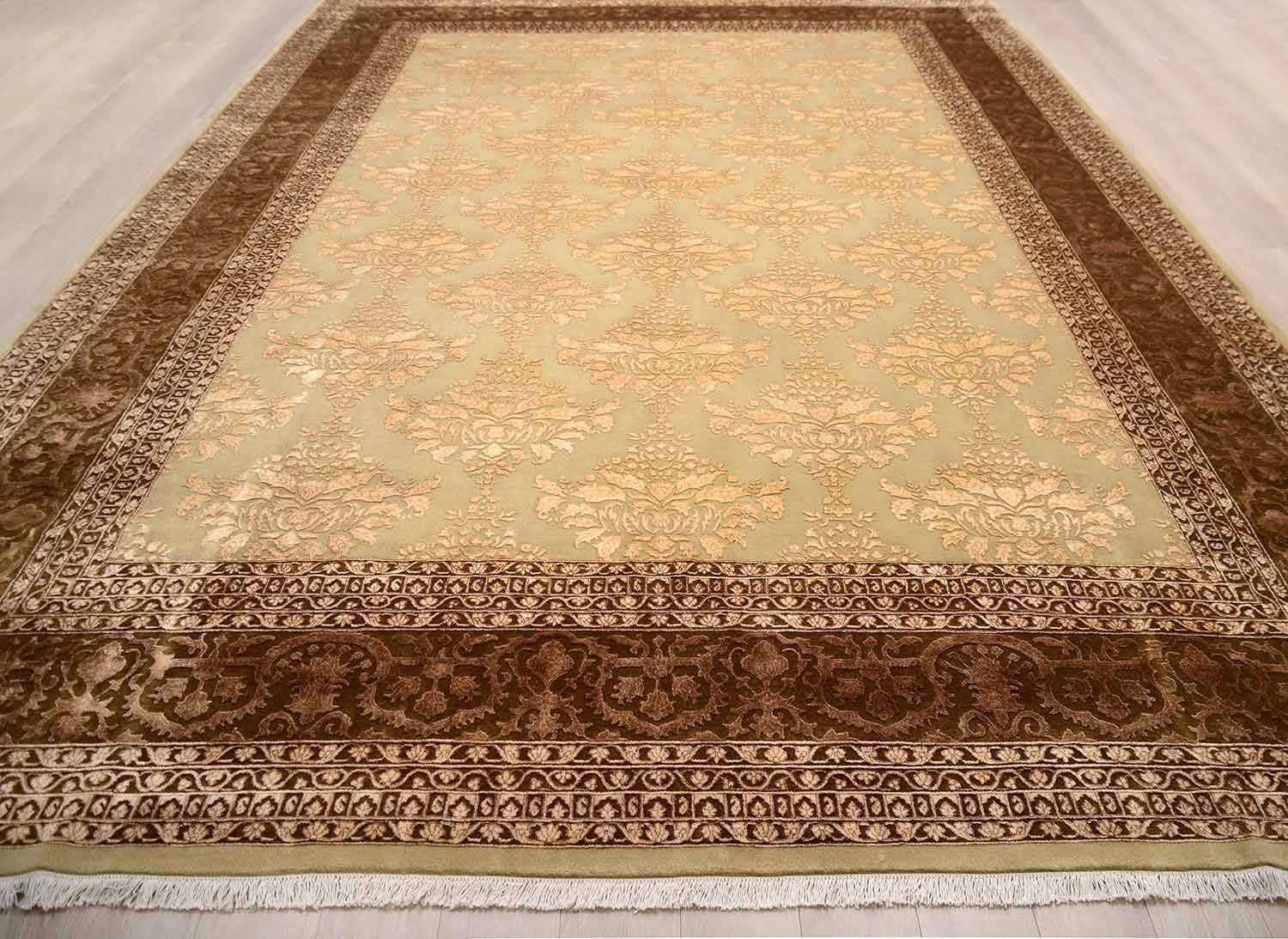Фото шелково-шерстяной Прямоугольный ковер DAMASK