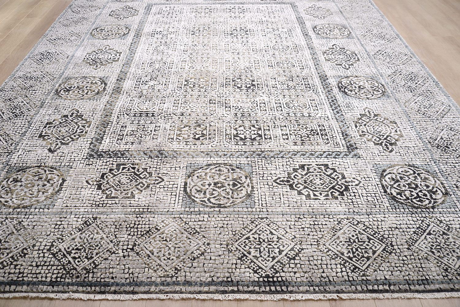 Ковер ручной работы MOSAIC 375x267cm фотография