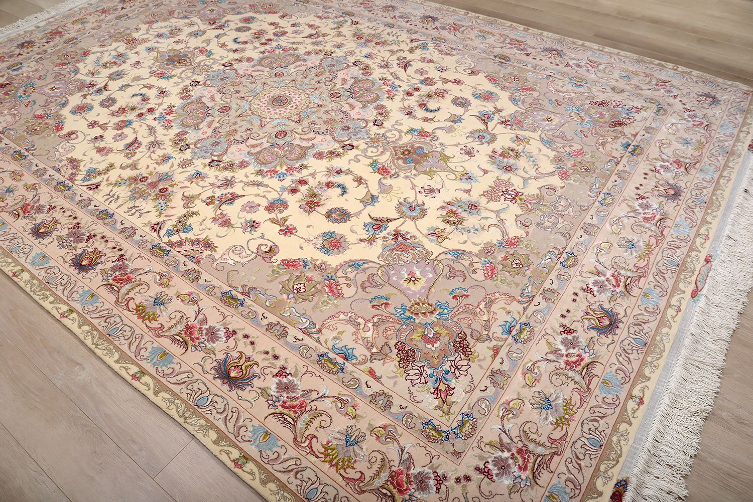 Ковер ручной вязки TEBRIZ из шелка и шерсти, размер 356x250cm изображение
