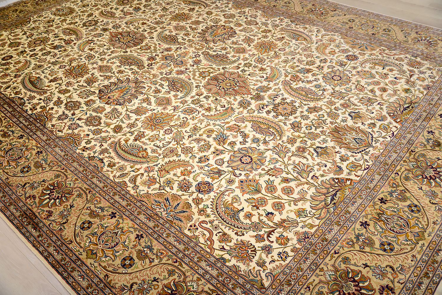 Шелковый ковер ручной вязки AFSHAN, размер 380x272cm изображение