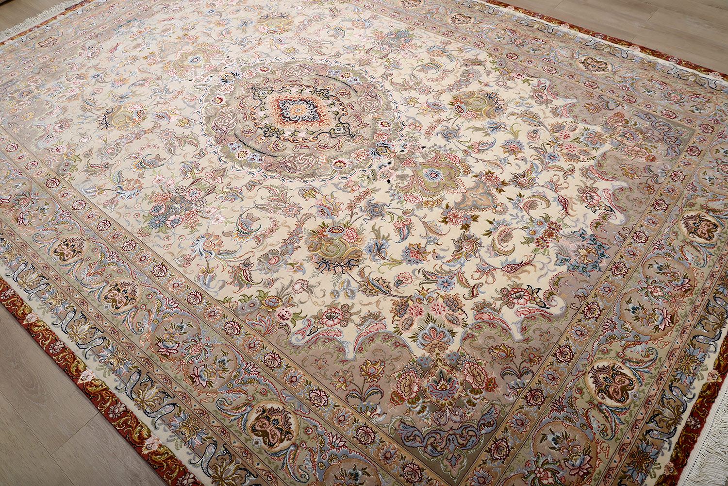 Ковер ручной вязки TEBRIZ из шелка и шерсти, размер 343x250cm изображение