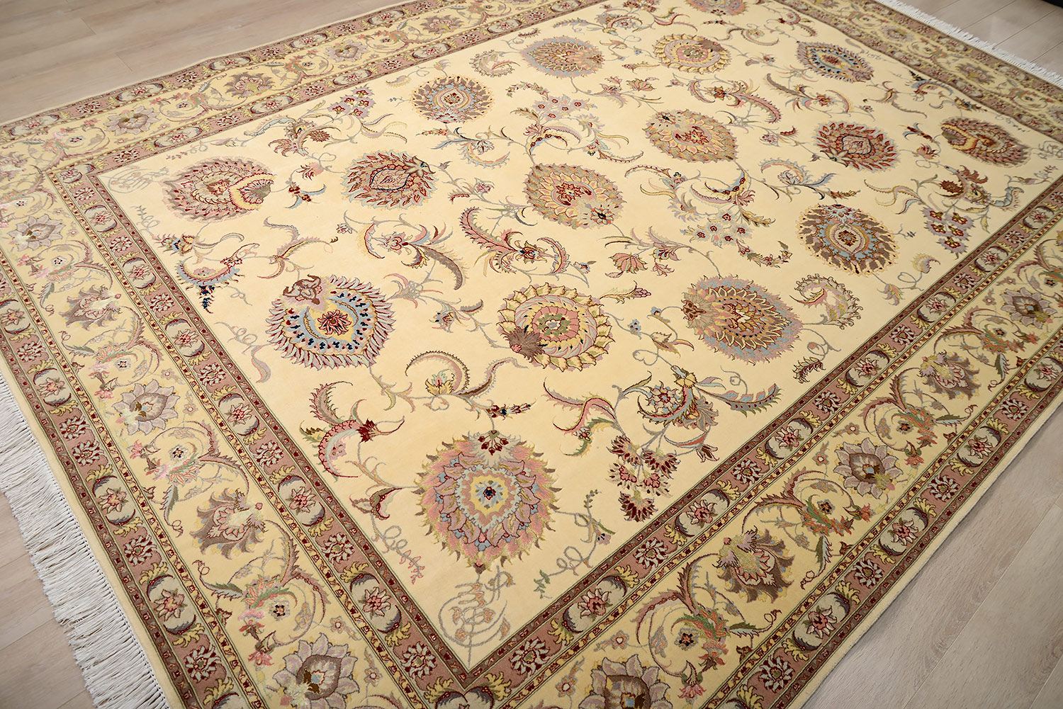 Ковер ручной вязки TEBRIZ из шелка и шерсти, размер 340x250cm изображение