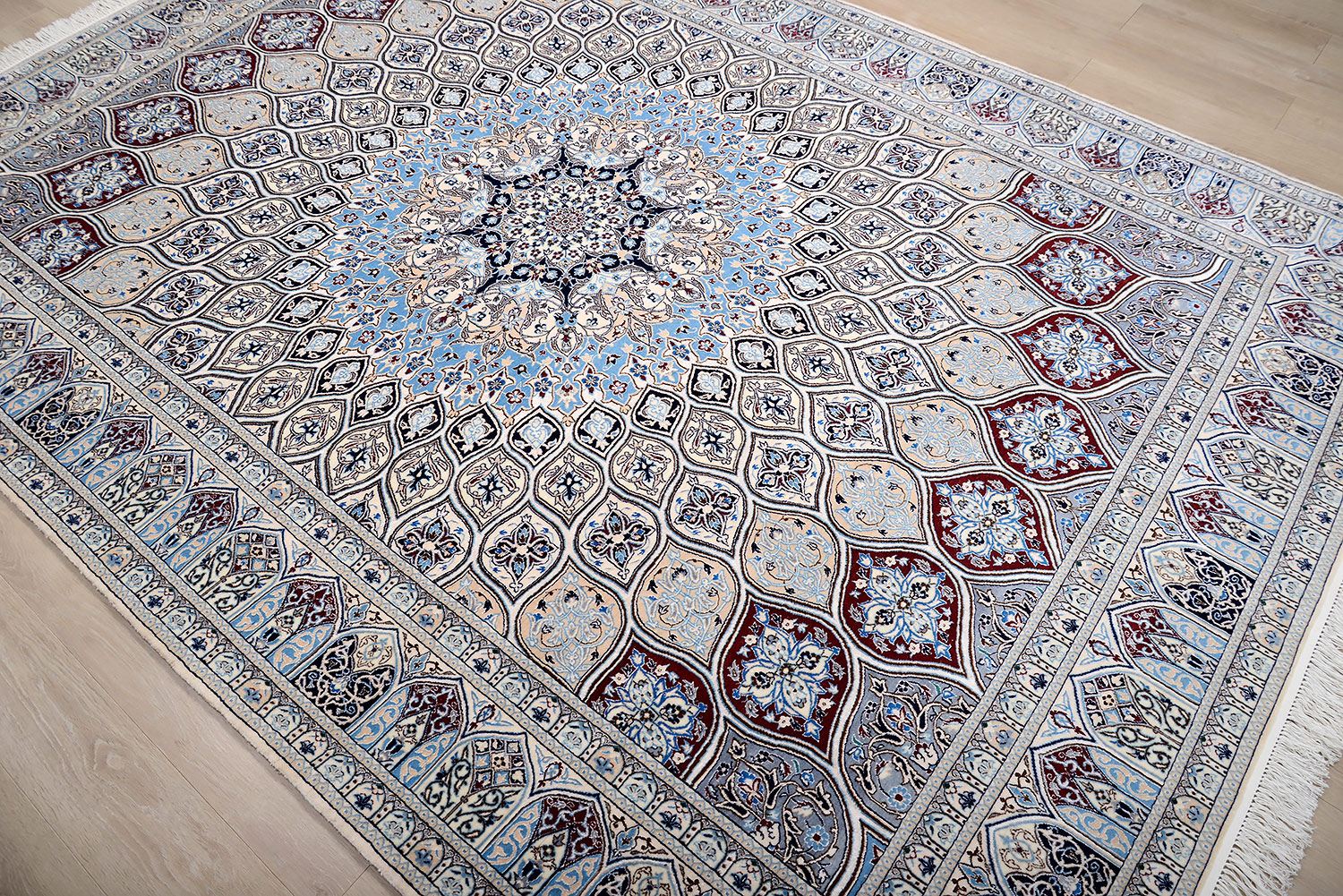 Ковер ручной вязки NAIN GOMBAD из шелка и шерсти, размер 290x207cm изображение