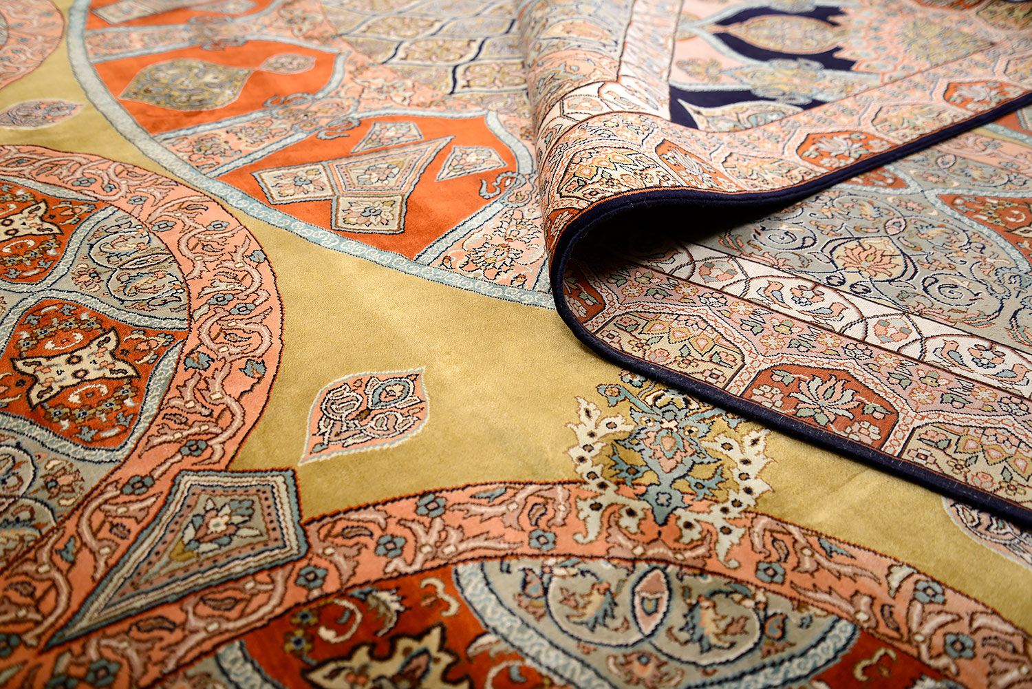 Шелковый ковер ручной вязки GOMBAD, размер 254x245cm изображение