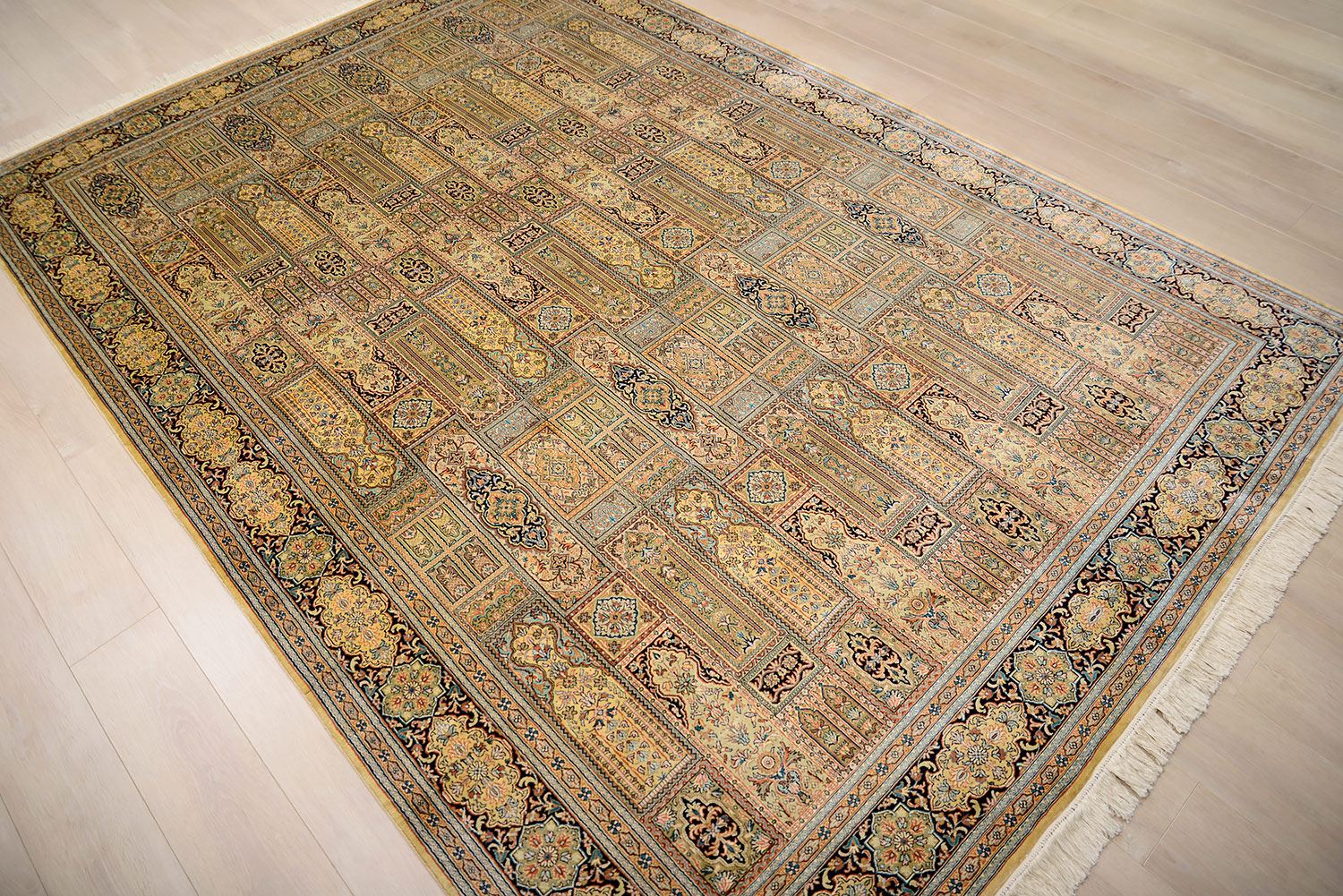 Шелковый ковер ручной вязки HESHTI, размер 272x189cm изображение