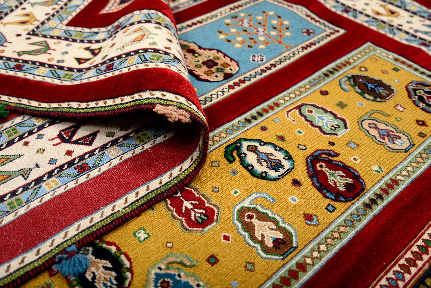 Индийский ковер SIRJAN безворсовый Прямоугольный 250x174cm фото крупным планом