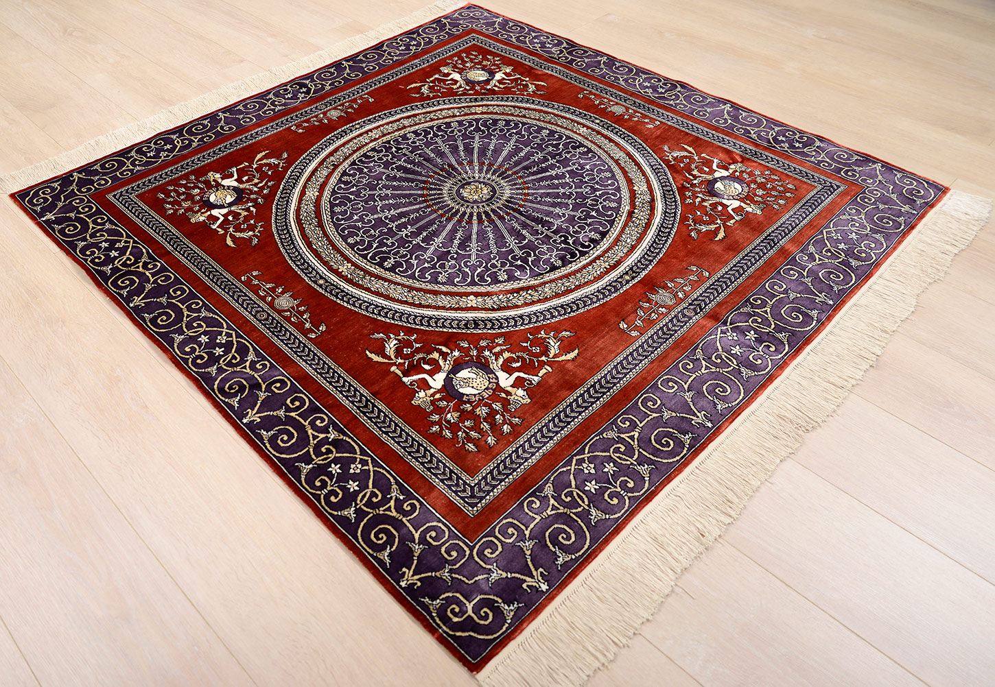 Шелковый ковер ручной вязки SAVONNERIE, размер 115x115cm изображение