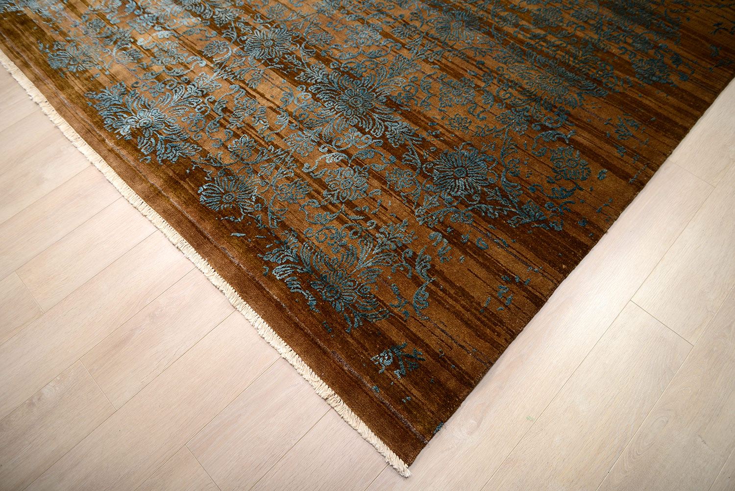 Ковер ручной вязки SHABBY CLASSIC из шелка и шерсти, размер 379x271cm изображение