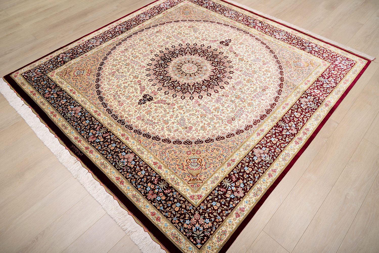 Ковер ручной работы KAZEMI 200x200cm фотография