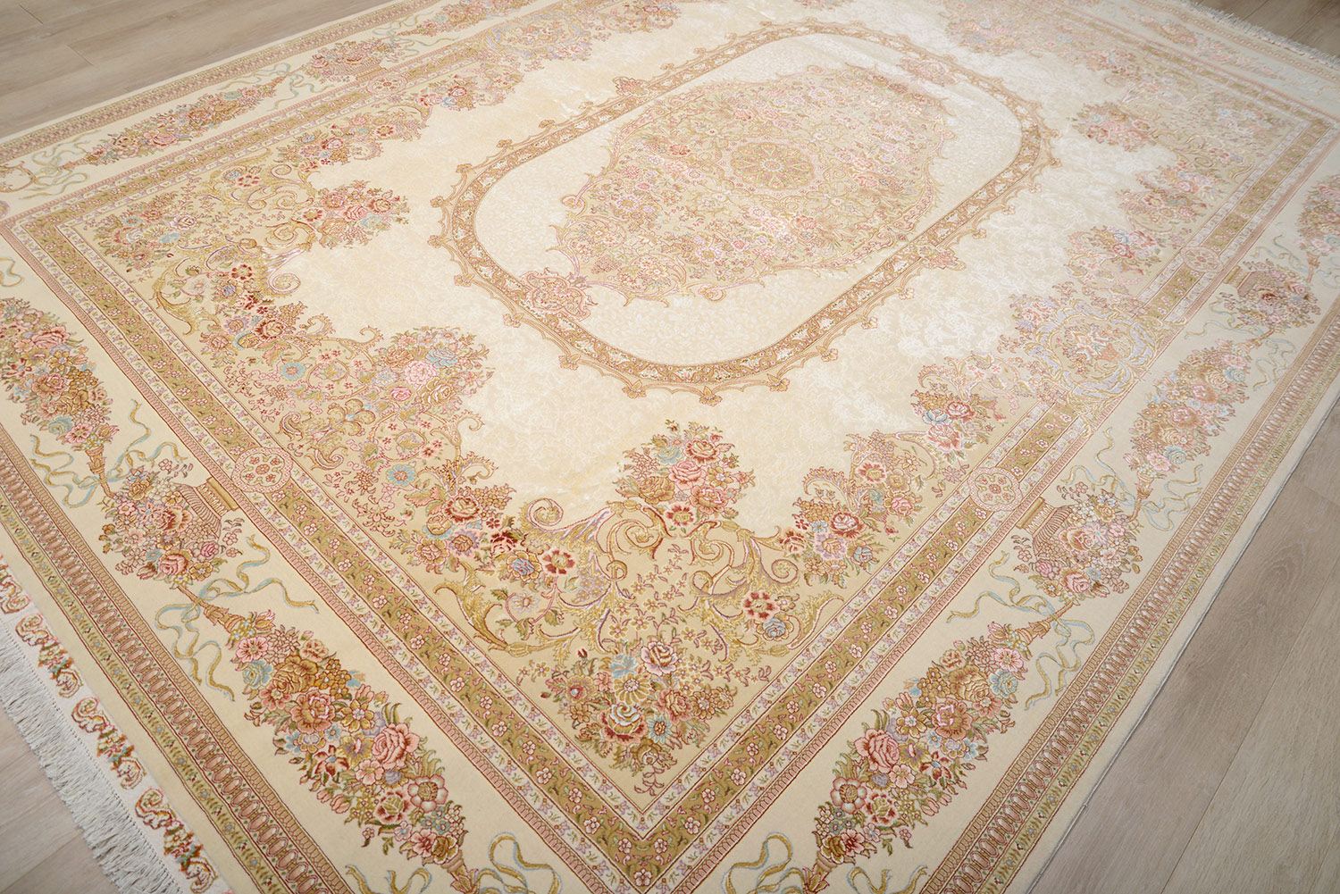 Ковер ручной вязки AUBUSSON из шелка и шерсти, размер 353x257cm изображение