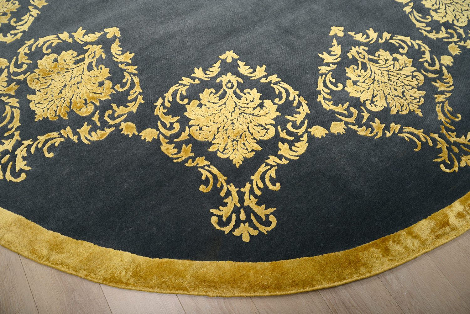 Ковер ручной вязки DAMASK FRAME из шелка и шерсти, размер 300x300cm изображение