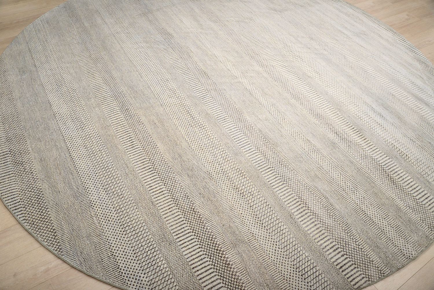 Шерстяной ковер ручной вязки PLANE, размер 308x308cm изображение
