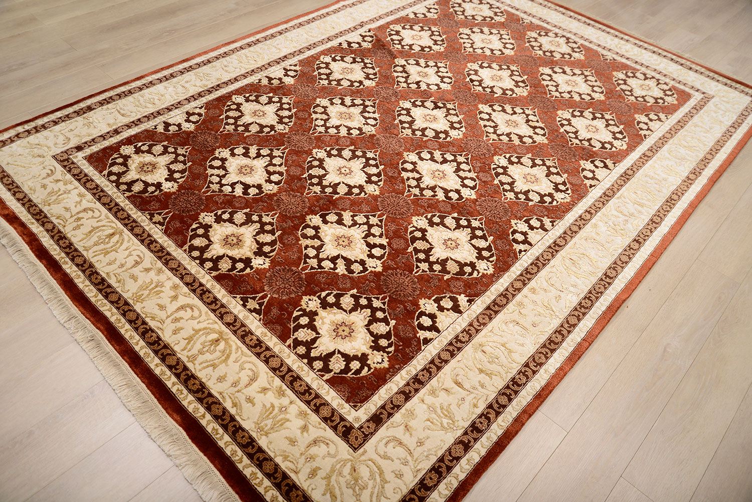 Ковер ручной вязки DAMASK из шелка и шерсти, размер 291x200cm изображение