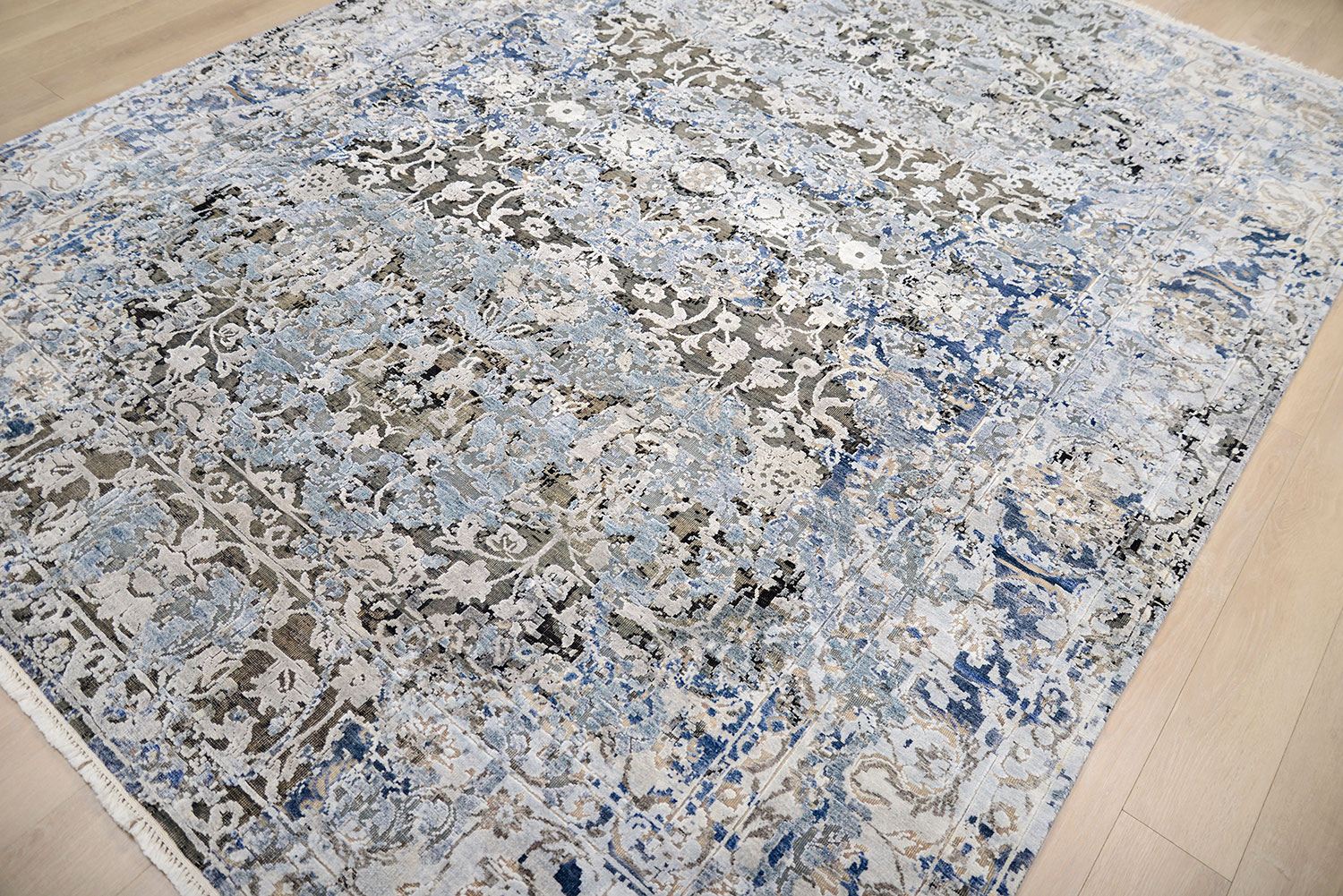 Ковер ручной работы SHABBY CLASSIC 310x245cm фотография