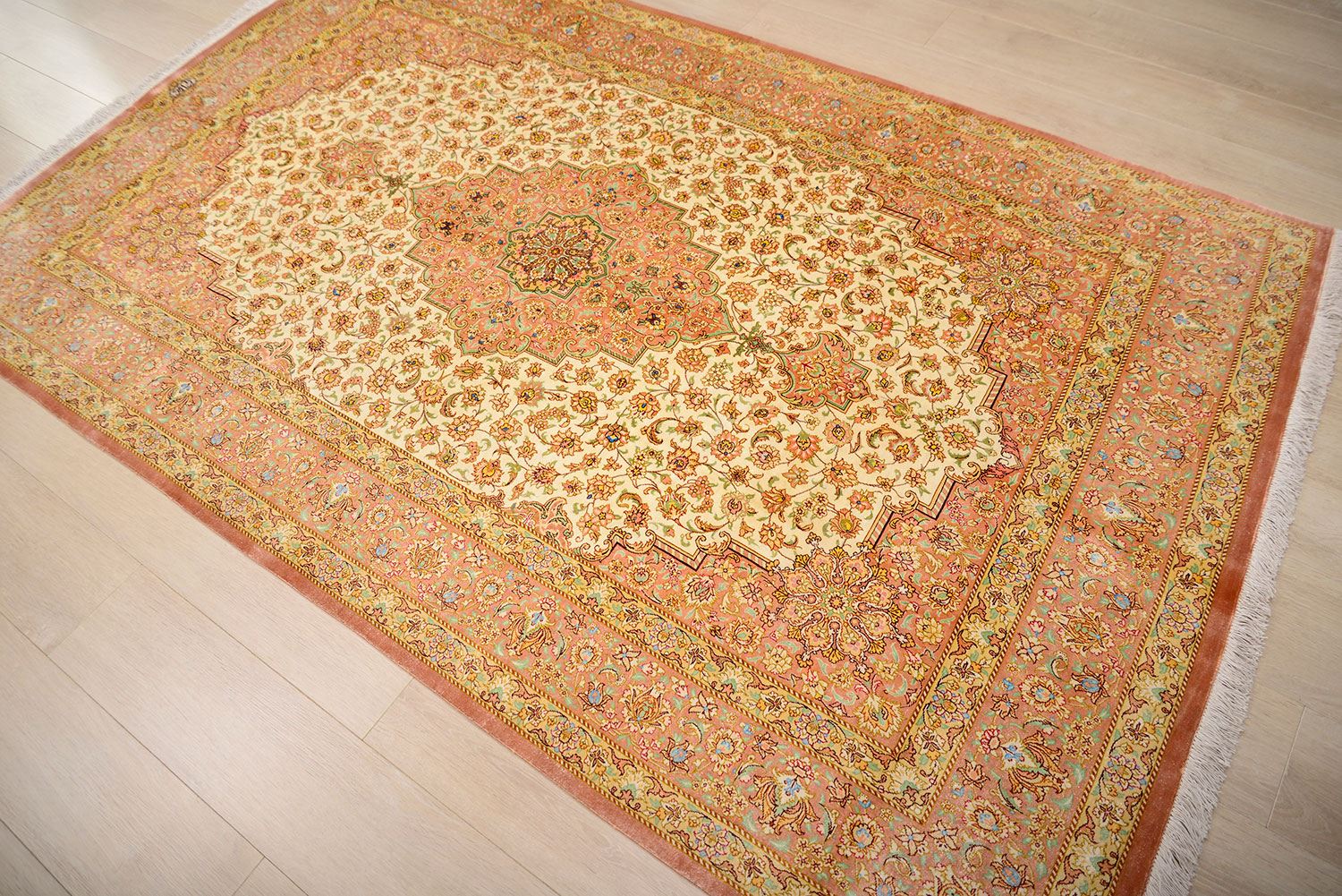 Ковер ручной работы QOM 205x130cm фотография