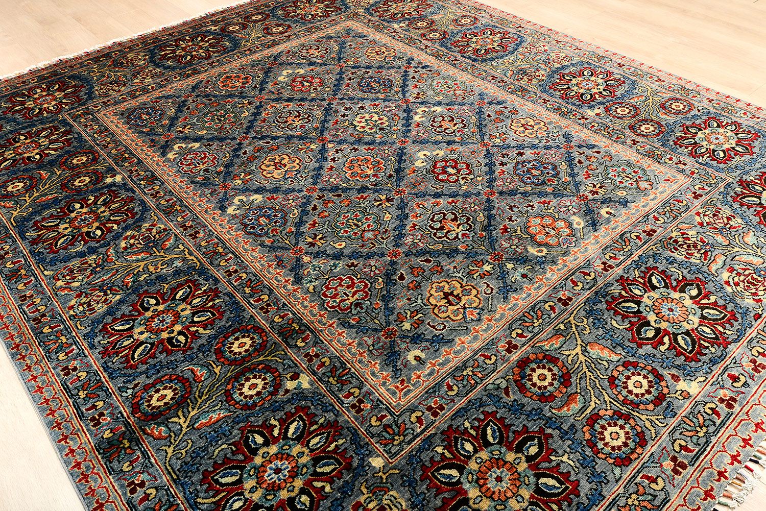 Пакистанский ковер SALTANI шерстяной Прямоугольный 293x253cm фото крупным планом