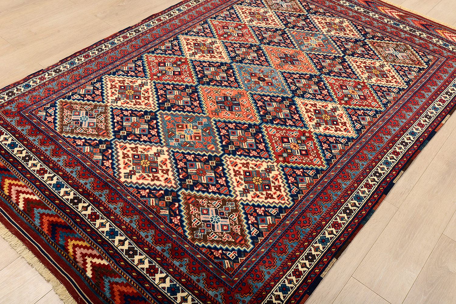 Пакистанский ковер BALUCHI шерстяной Прямоугольный 212x141cm фото крупным планом