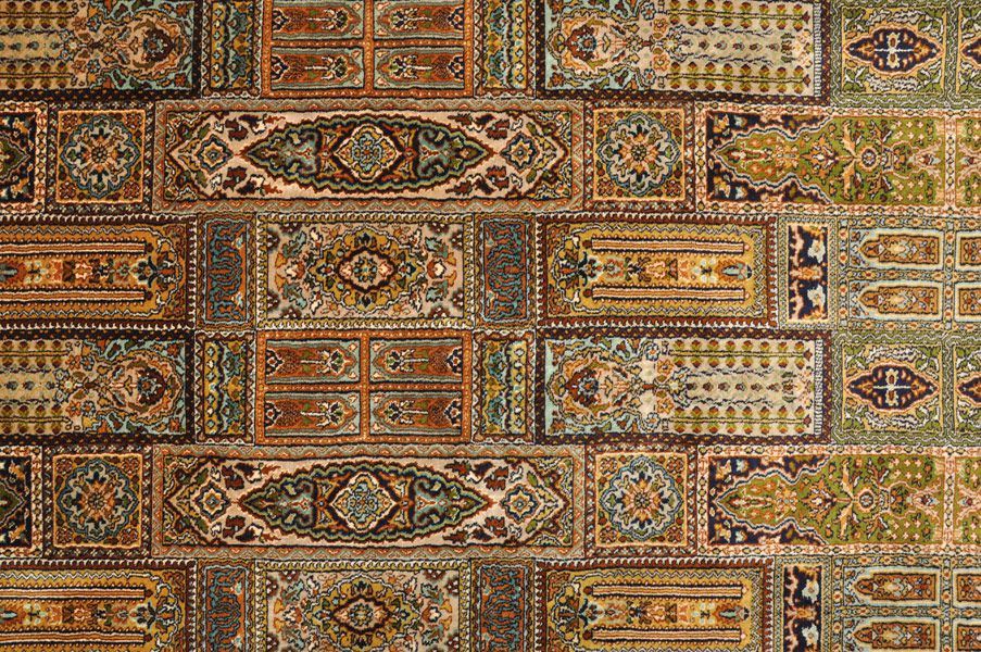 Индийский ковер Ковер "Хешти" шелковый Прямоугольный 372x277cm фото крупным планом
