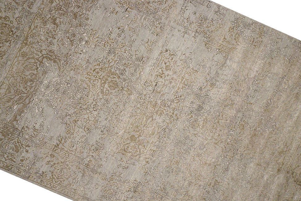 Индийский ковер SHABBY CLASSIC из шелка и шерсти Прямоугольный 283x186cm фото крупным планом