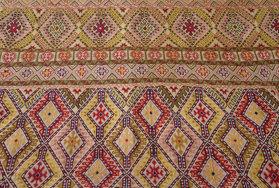 Персидский ковер SUZANI безворсовый Прямоугольный 262x190cm фото крупным планом