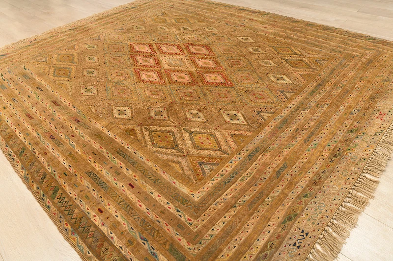 Suzani