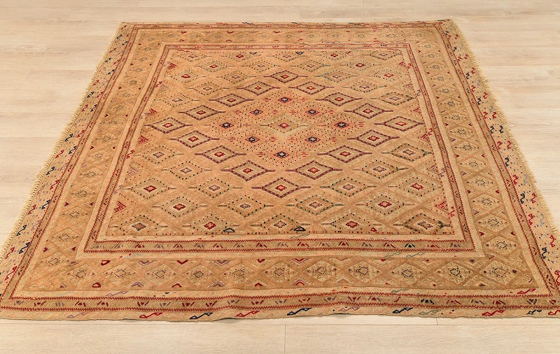 Suzani