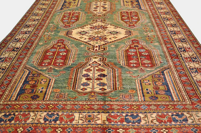 Ковер "казах"