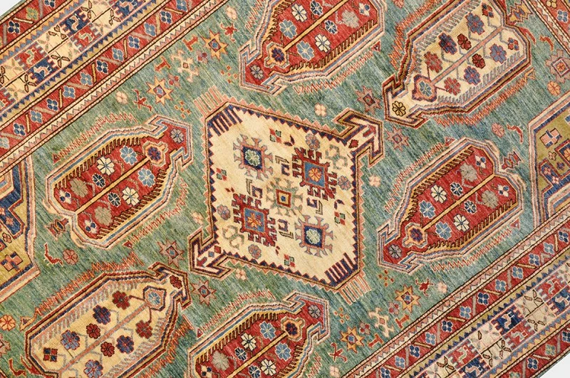 Ковер "казах"