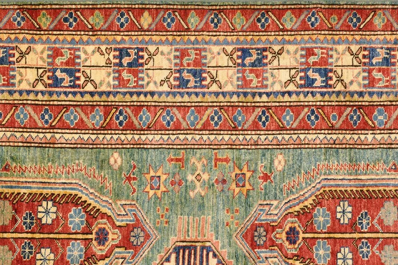 Ковер "казах"