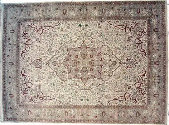 Иранский ковер с орнаментом Баги