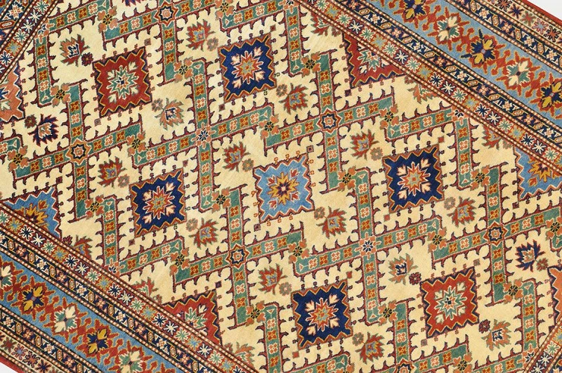 Кавказский Ковер