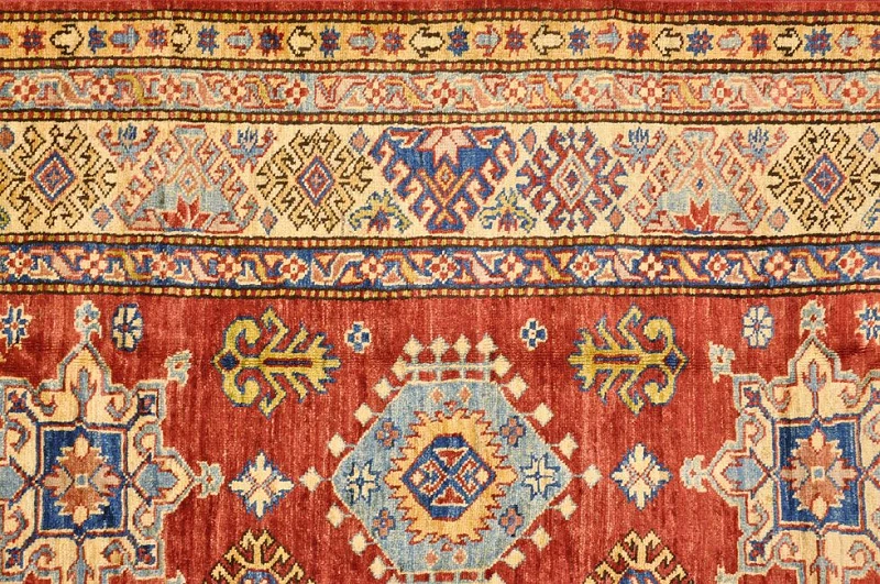 Кавказский Ковер