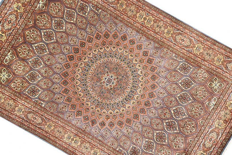 Ковер "гомбад"