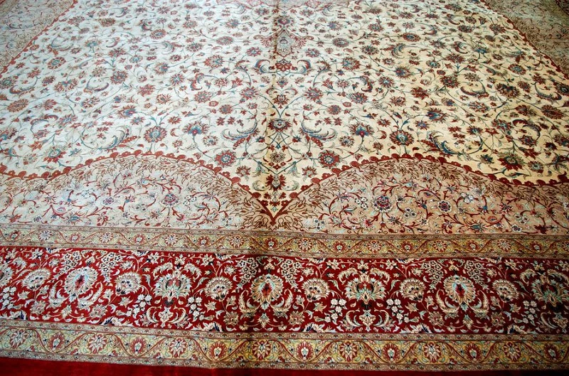 Qom