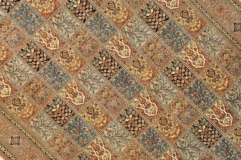 Кашмирский Ковер