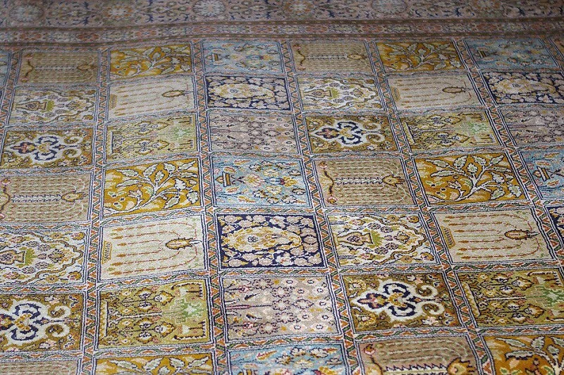 Кашмирский Ковер