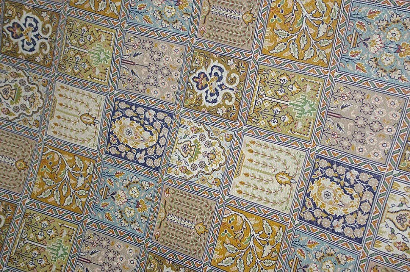 Кашмирский Ковер