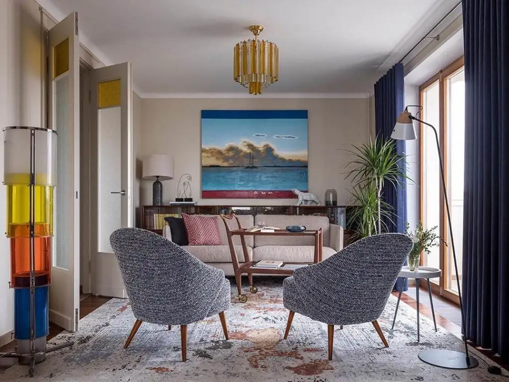 Дизайнерский ковер ARNO в винтажном интерьере