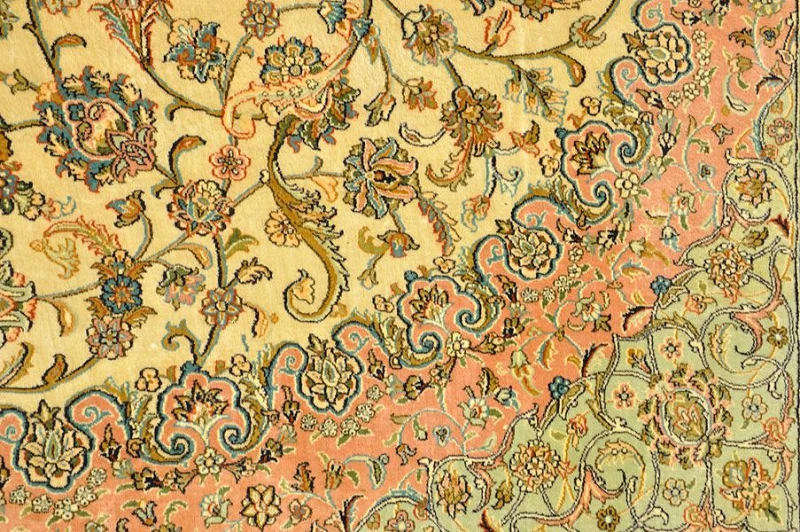 Кашмирский Ковер