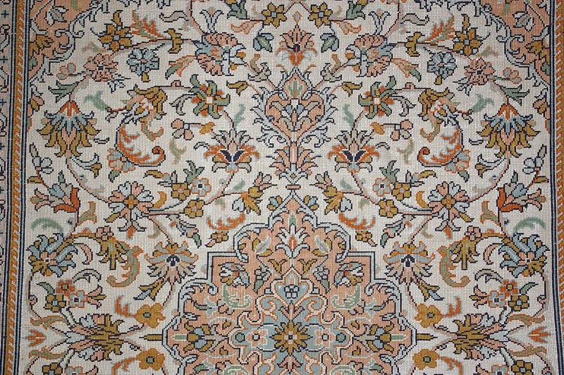 Кашмирский Ковер