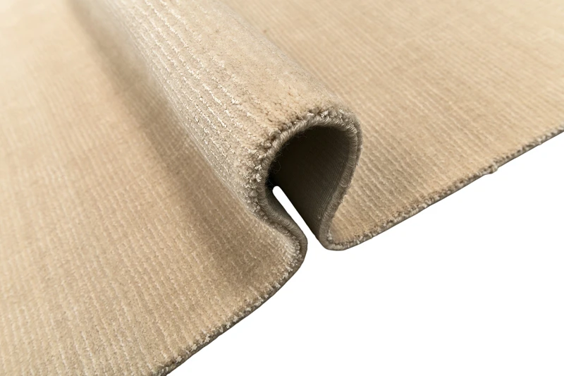 Честер Люкс