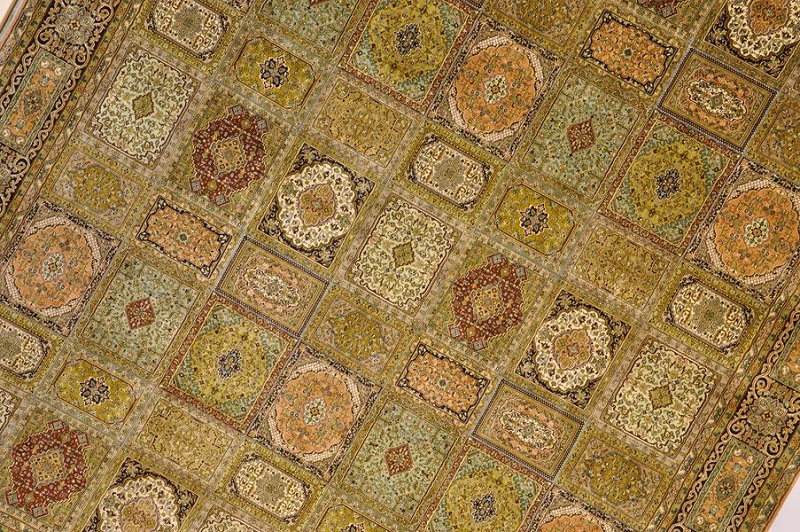 Кашмирский Ковер